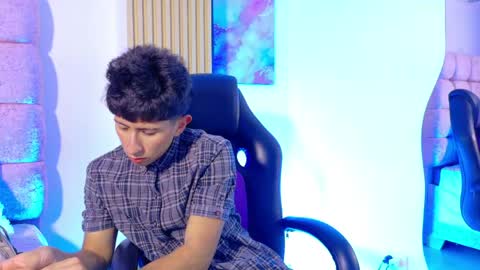 Snapshot of andyjustgame_ chatting on 05.15.26 andyjustgame online show from 05.15.26
