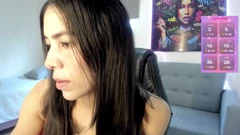 Andrea online show from 11.19.25