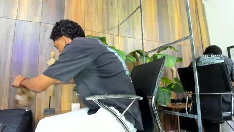 Andy  online show from 05.11.26