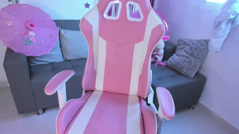 Snapshot of aneko_morii chatting on 02.13.25 online show from 02.13.25