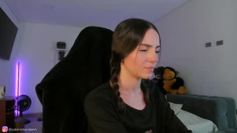      online show from 04.06.26