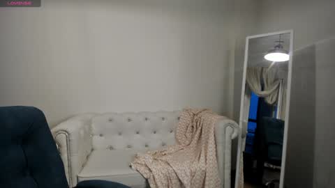 Anfisa online show from 12.13.24