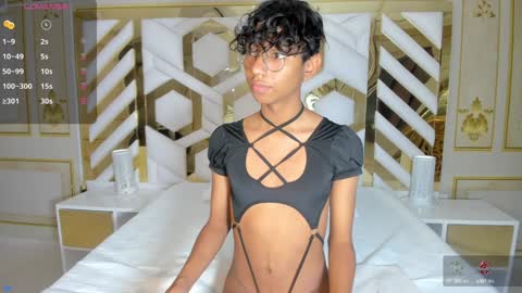 Snapshot of angel__sweet18 chatting on 01.20.25 online show from 01.20.25