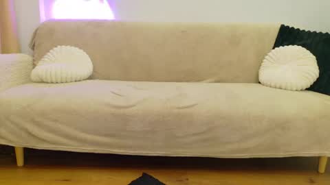 angel__vibe online show from 04.15.26