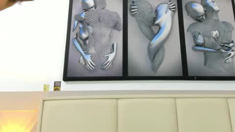 Angel online show from 09.21.25