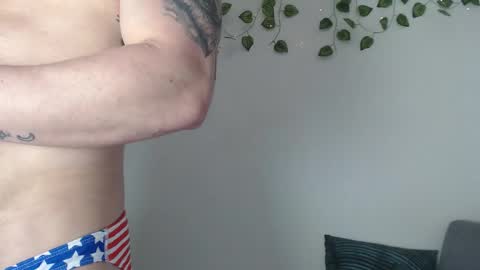 Angel Curl online show from 11.14.25