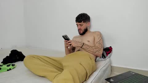 Angel Damons online show from 03.10.25