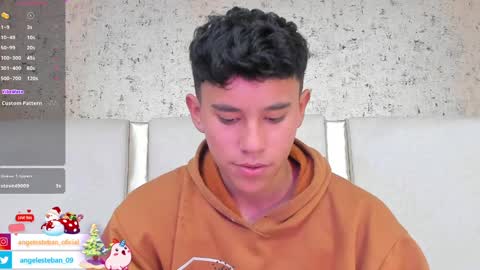 Snapshot of angel_esteban_fx chatting on 12.28.24 ngel Esteban online show from 12.28.24