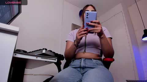 angel hardy online show from 01.23.25