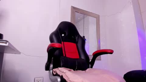 angel hardy online show from 11.24.25