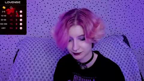 Angel Dust online show from 07.11.26
