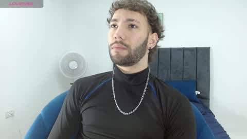 angel_kyrozz online show from 01.10.26