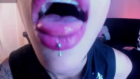 Angel online show from 09.27.25