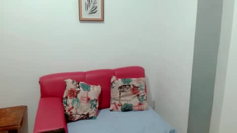 Snapshot of angel_sex27 chatting on 12.03.24 Angel y Estrella online show from 12.03.24