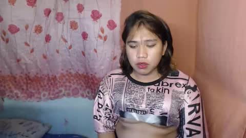 angel_sweet247 online show from 02.14.26