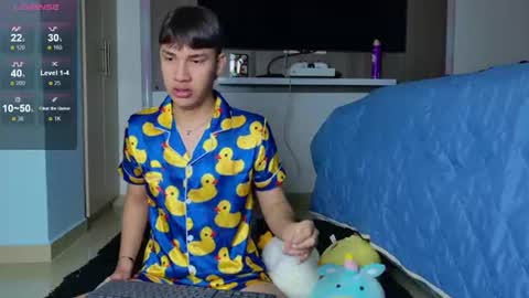 Snapshot of angel_the_king chatting on 06.17.26 Angel online show from 06.17.26