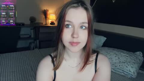 Snapshot of angel_to_burn chatting on 10.20.25 SofiaSofi online show from 10.20.25