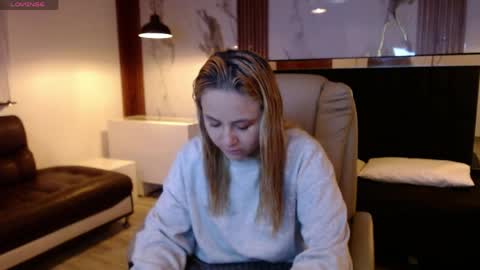 Angel online show from 04.01.26
