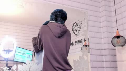 Angel  online show from 11.29.25