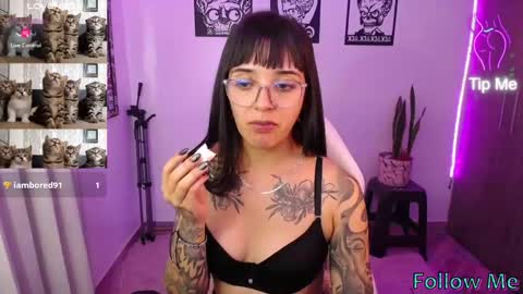 Angela online show from 02.25.25