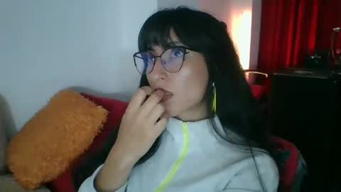  Angela  online show from 09.23.25