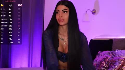 Snapshot of angela_myst chatting on 12.21.25 Angela online show from 12.21.25