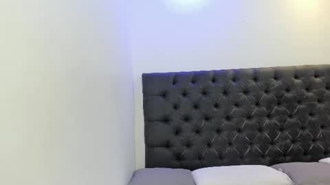 angela_rendon online show from 06.17.26