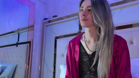 angela_white22 online show from 04.26.26