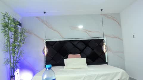 ANGELA online show from 11.07.25