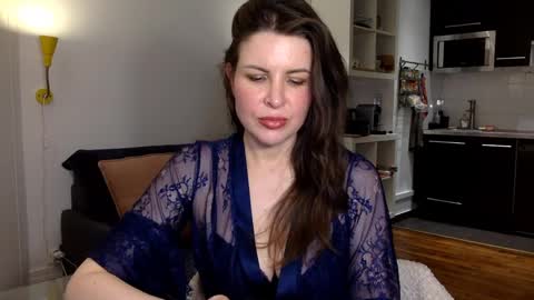 Angela online show from 01.22.25