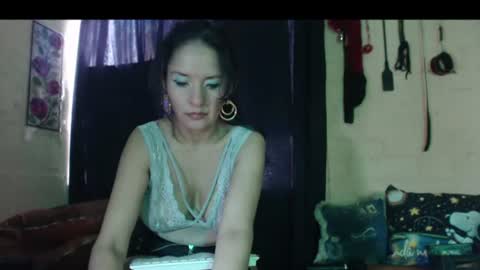 Angela online show from 07.06.26