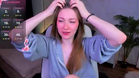 Snapshot of angelanabelle chatting on 11.15.25 angelanabelle online show from 11.15.25