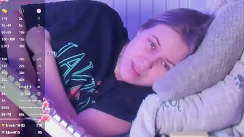 Snapshot of angelanty chatting on 02.26.26 Darsi Anty online show from 02.26.26