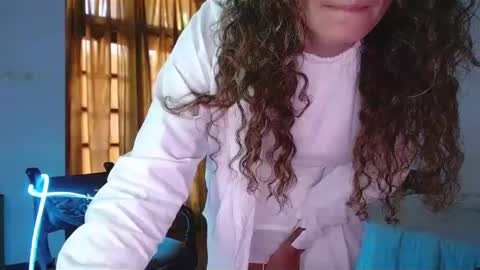 Snapshot of angelbel1e chatting on 02.28.25 Angelbel1e online show from 02.28.25