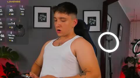 angelbell19 online show from 02.18.25