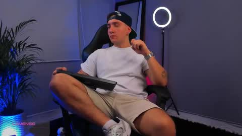 angelbell19 online show from 09.10.25