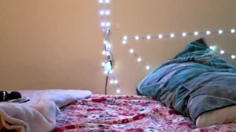 Snapshot of angelbigguns chatting on 02.04.26 Angelbigguns online show from 02.04.26