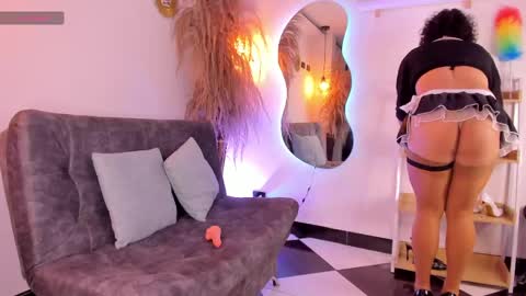 Angel  online show from 04.25.26