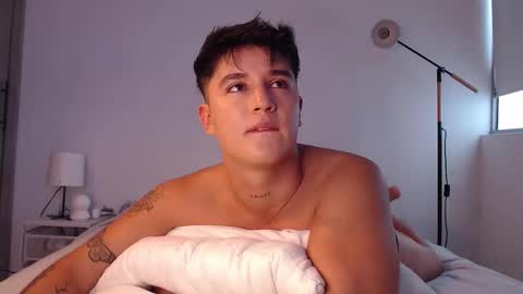 Snapshot of angelcossio chatting on 02.17.26 Angel online show from 02.17.26