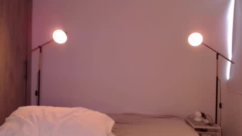 Snapshot of angelcossio chatting on 03.18.26 Angel online show from 03.18.26