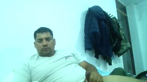 angeldavid90 online show from 12.18.25