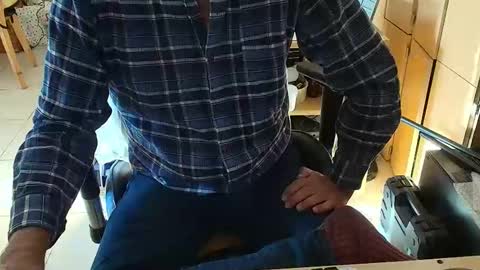 Snapshot of angelgarcia269 chatting on 04.27.26 angelgarcia269 online show from 04.27.26