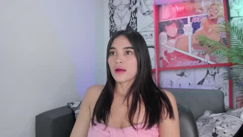 Snapshot of angeli_rivera chatting on 02.19.25 Angeli online show from 02.19.25