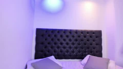 Snapshot of angeli_rivera chatting on 09.24.25 Angeli online show from 09.24.25