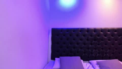 Snapshot of angeli_rivera chatting on 11.16.25 Angeli online show from 11.16.25