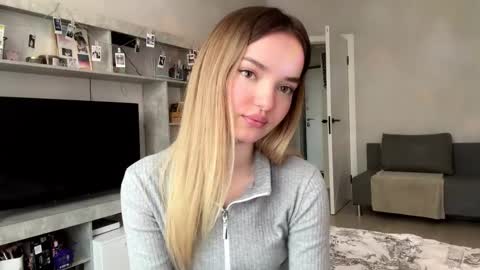 Angelia online show from 03.11.26