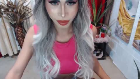 DIVINE ANGEL online show from 01.26.25