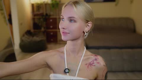 Gabby online show from 09.13.25