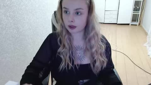 angelicablanch online show from 11.26.25