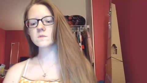 Snapshot of angelicangel3 chatting on 05.15.26 AngelicAngel online show from 05.15.26